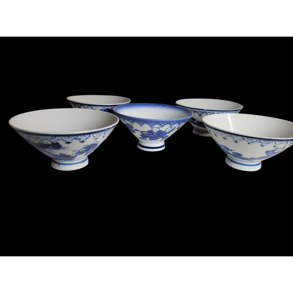 Mid-Century Japanese Sometsuke Rice Bowl  Blue & White Footed Porcelain - Picture 8 of 10